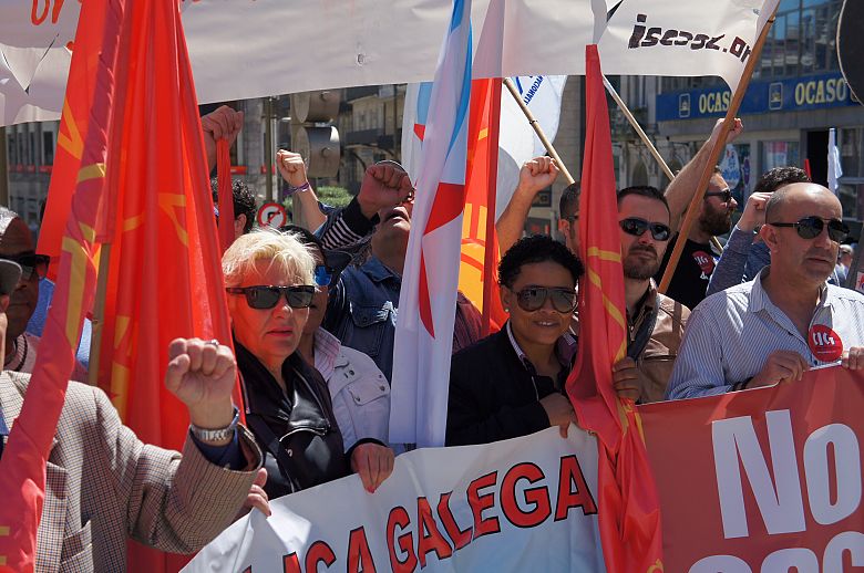 2016 05 01 ManifaPrimeiroMaioVigo57.JPG